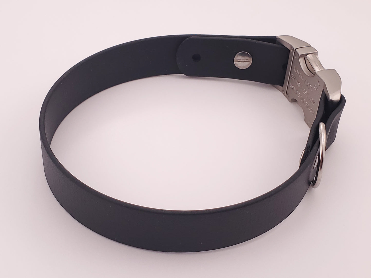 Black 1" Quick Release Buckle Collar