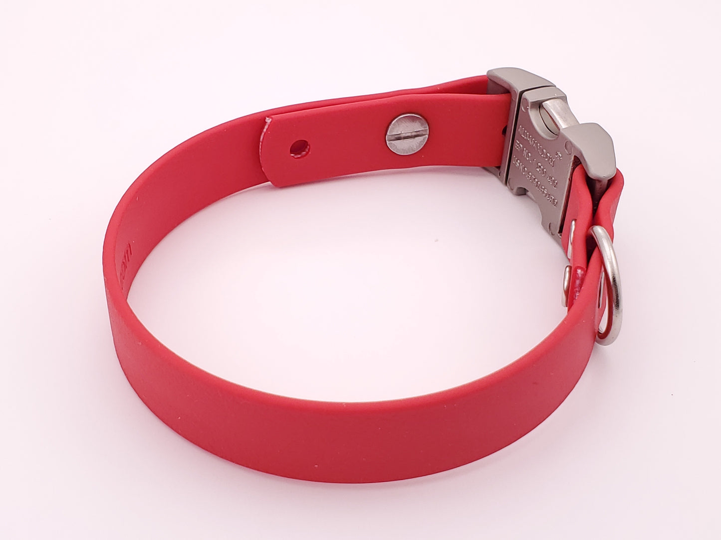 Red 3/4" Quick Release Buckle Collar