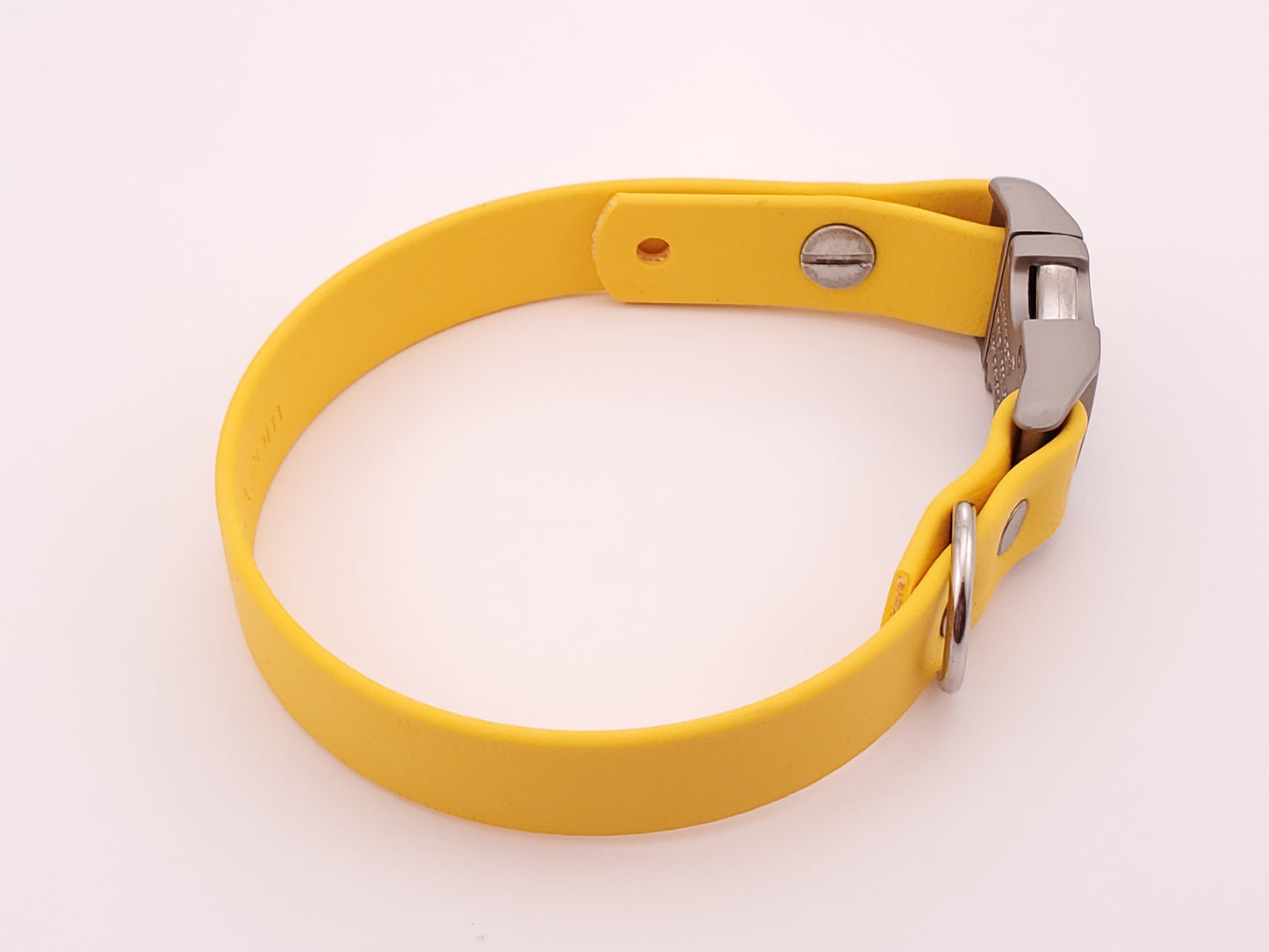 Yellow 3/4" Quick Release Buckle Collar