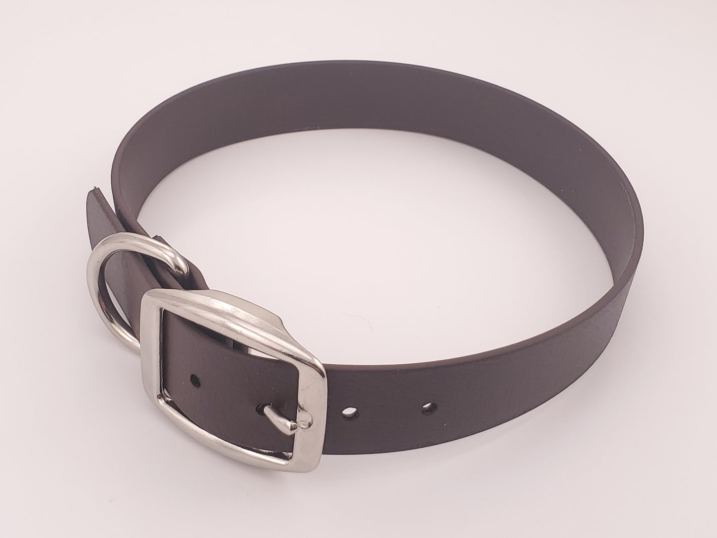 Brown 1" Solid Buckle Collar