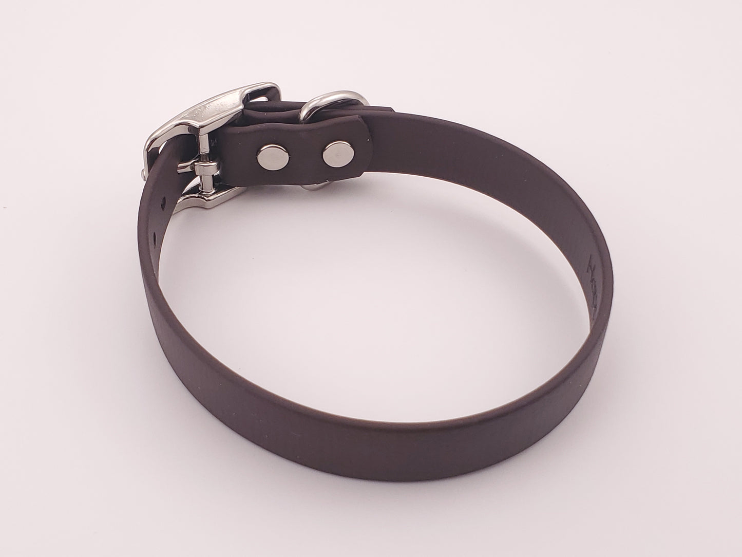 12.5" Brown Solid Buckle Collar