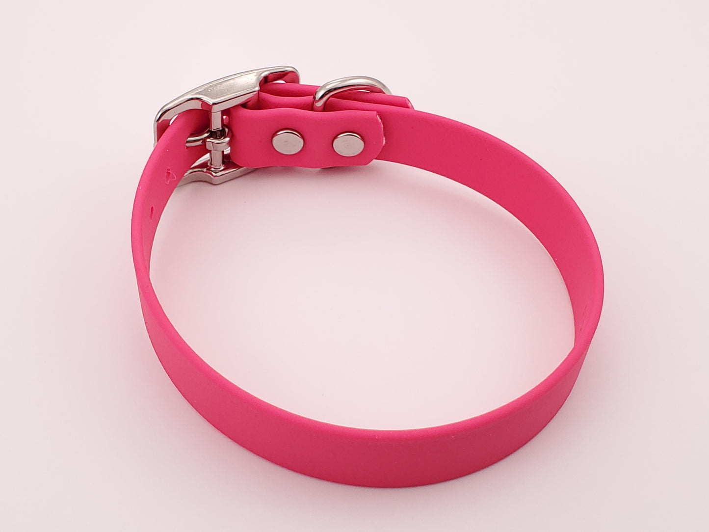 12.5" Pink Solid Buckle Collar