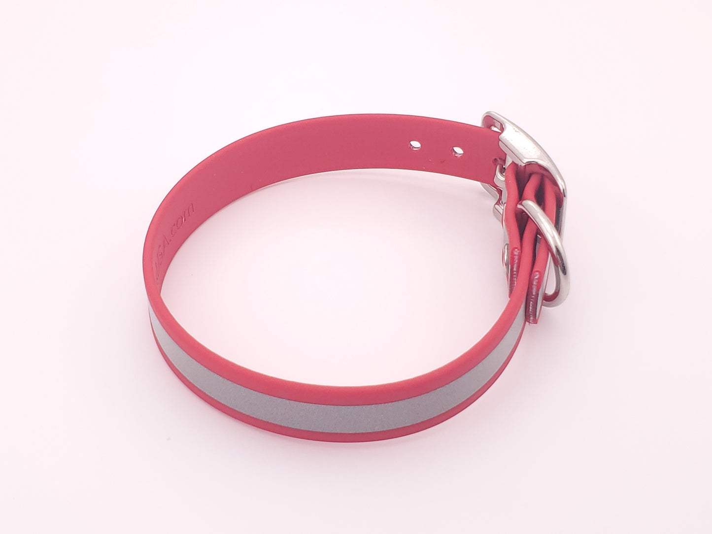 Red Reflective 3/4" Solid Buckle Collar